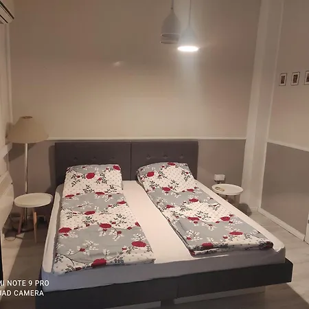Crispy Bed&breakfast2 아파트 사라예보